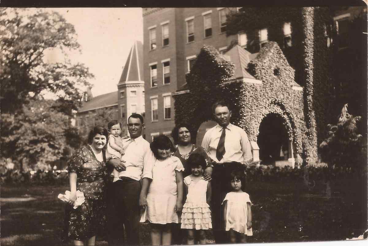 Julius and Bessie Evensky with their family - Rae Elise, Margie, Laverne, Sidney